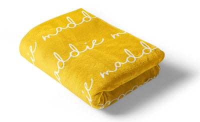 Trend Alert: Personalized Name Blankets