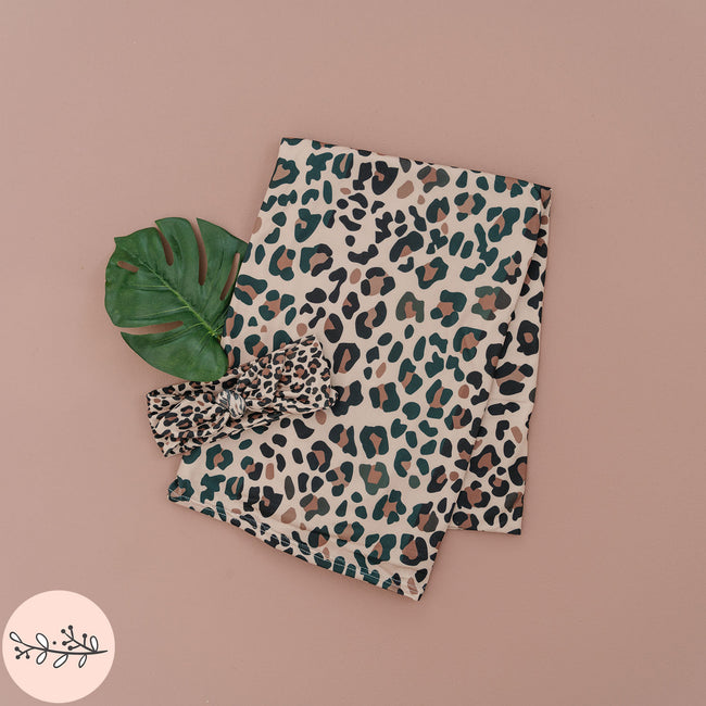 leopard print baby swaddle set